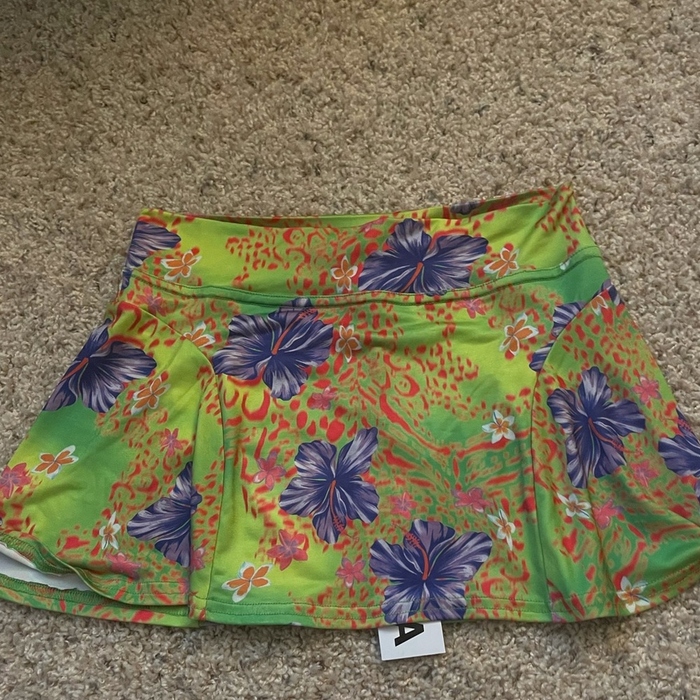 I am Gia skirt